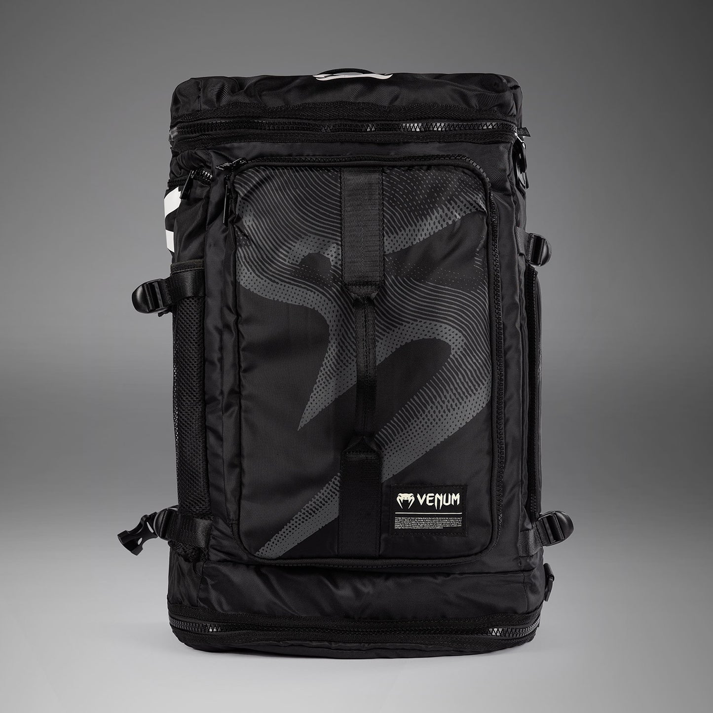 Venum Shockwave 可转换运动包（60升）– 黑色