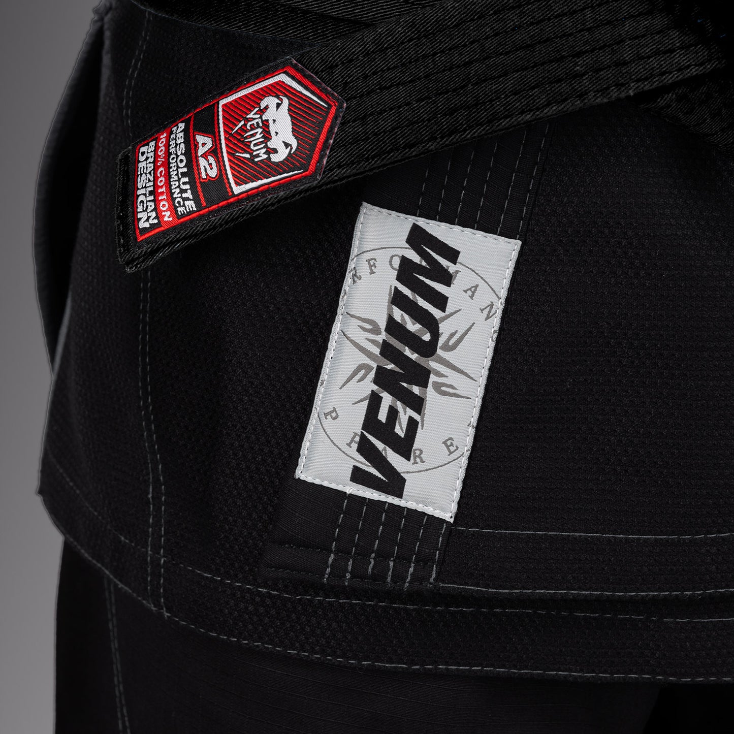 Venum Elite 5.0 巴西柔术服（450克/平方米）– 黑色