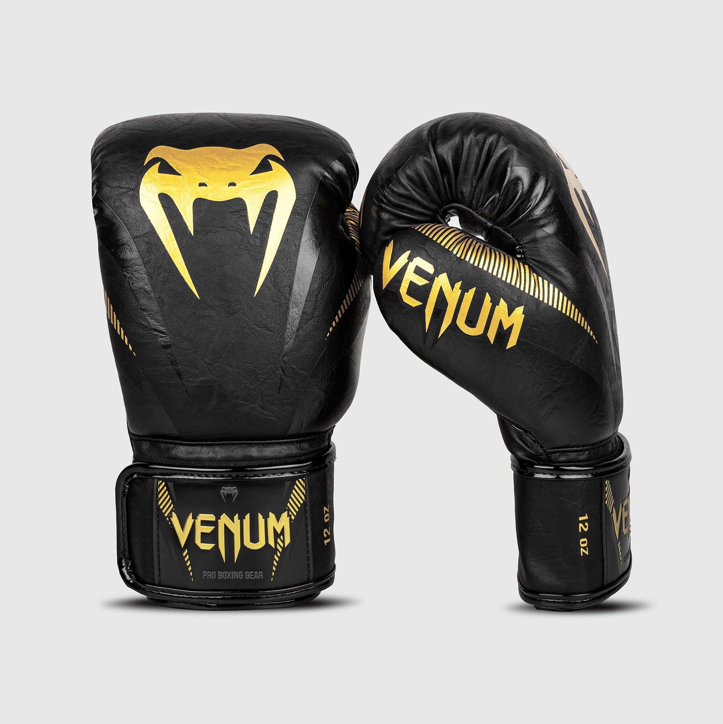 Venum Impact 拳击手套