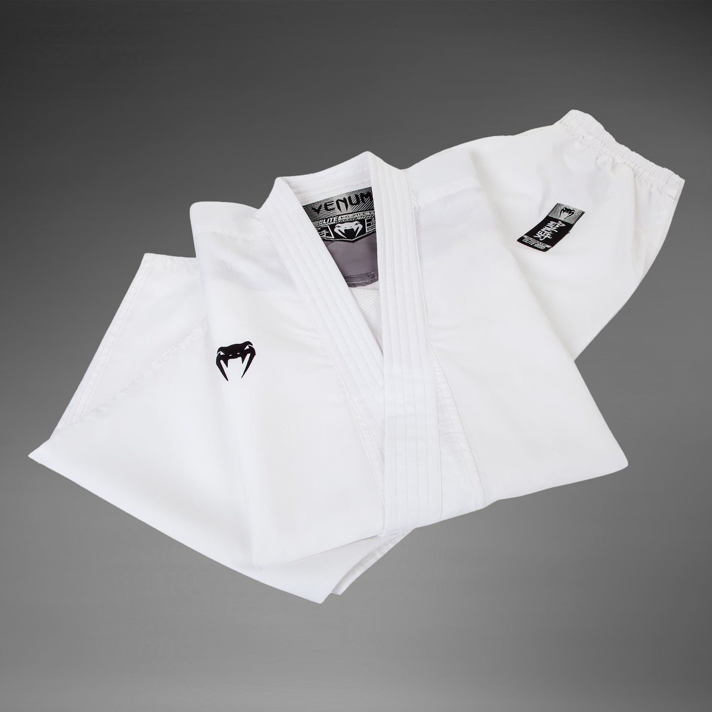 Venum Elite Kumite 空手道服 – 白色