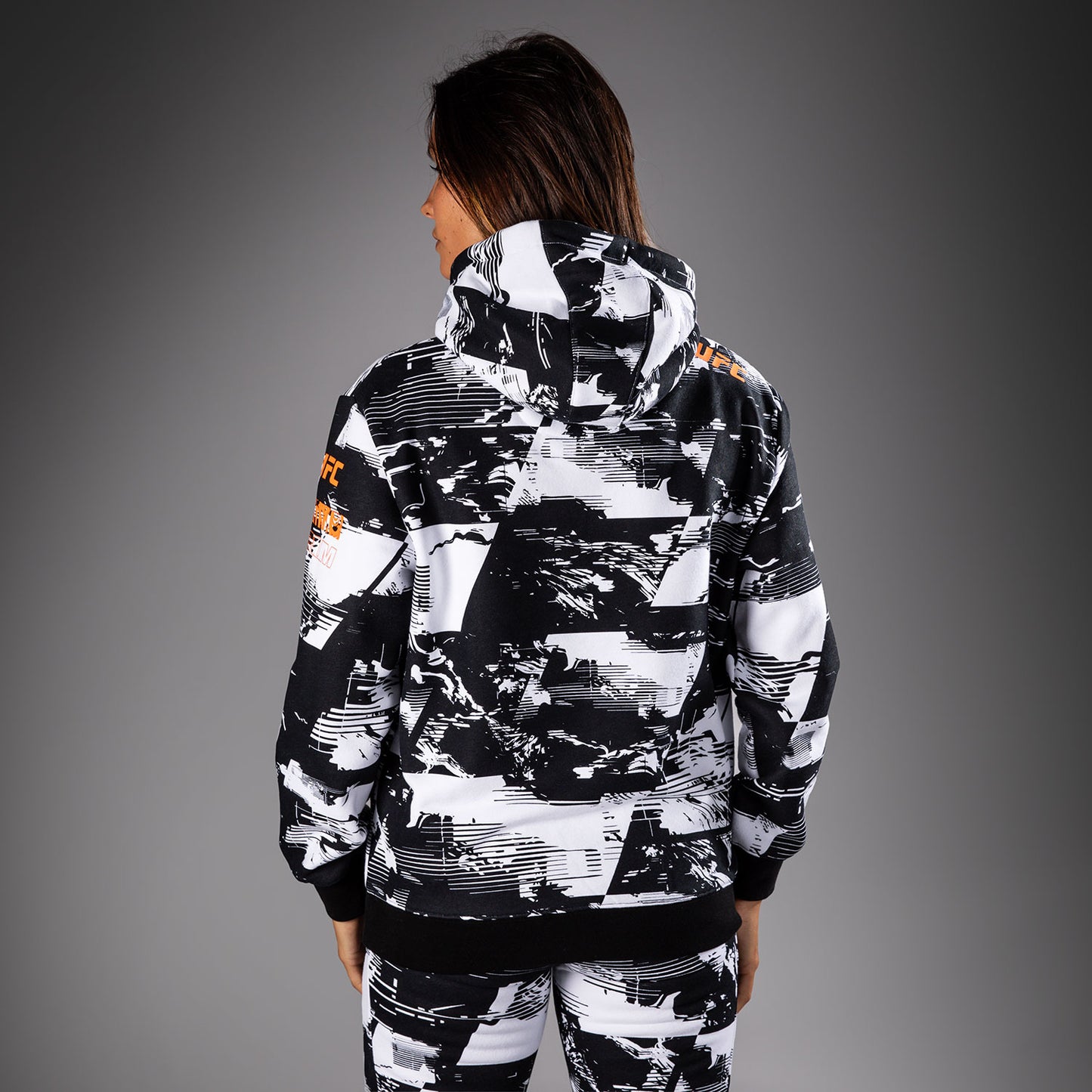 Women's UFC Zenith by Venum 白色 Authentic Fight Week 连帽衫
