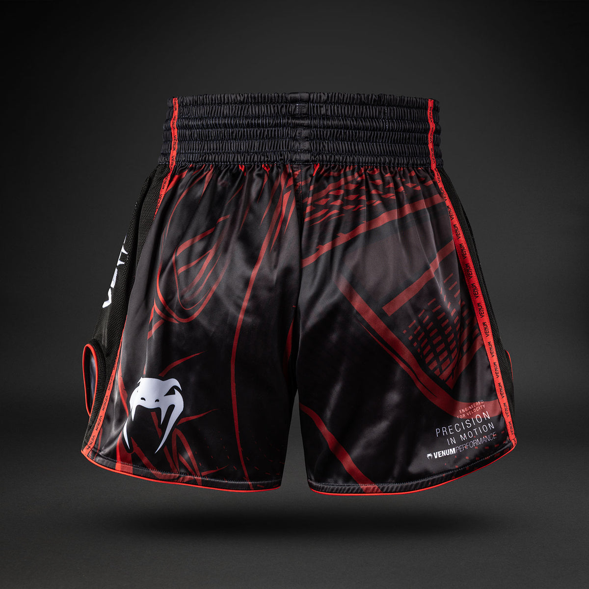 Venum Crimson Viper 2.0 泰拳短裤 - 黑色/红色