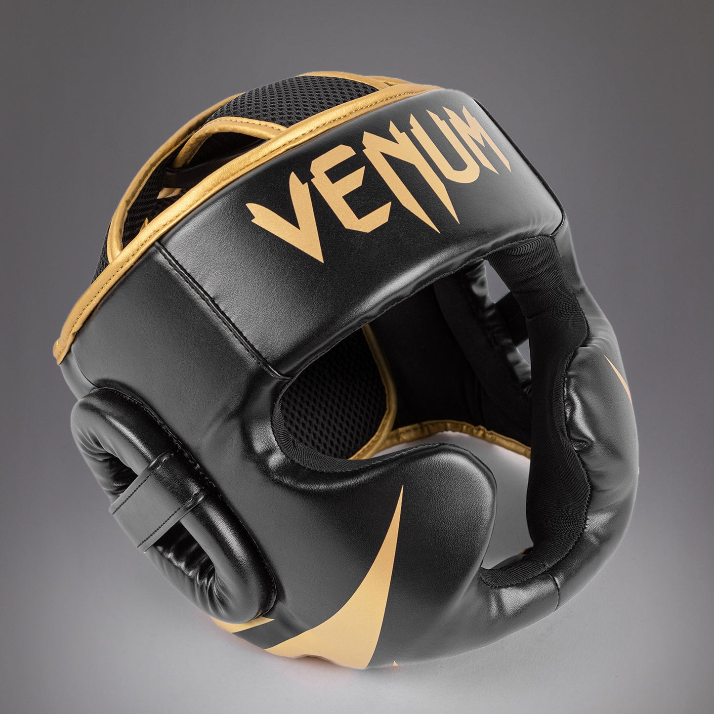 Venum Challenger 头盔 - 黑色/金色