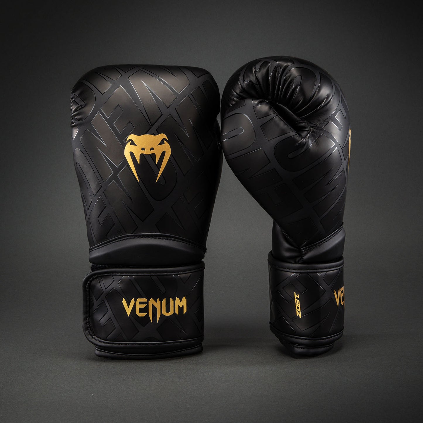 Venum Contender 1.5 XT 3D 拳击手套 – 黑色/金色