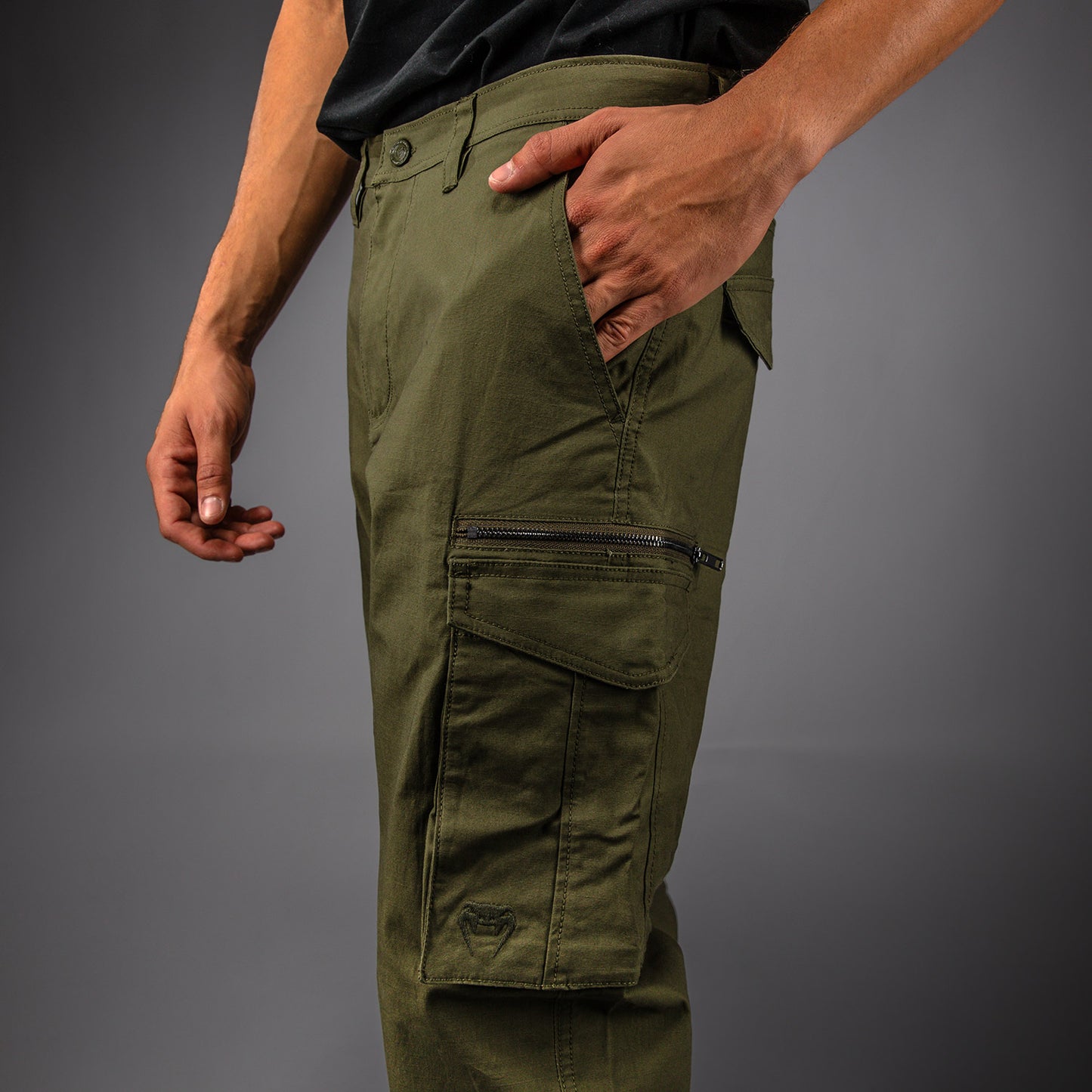 Venum Cargo 3.0 男士款长裤 – 卡其色