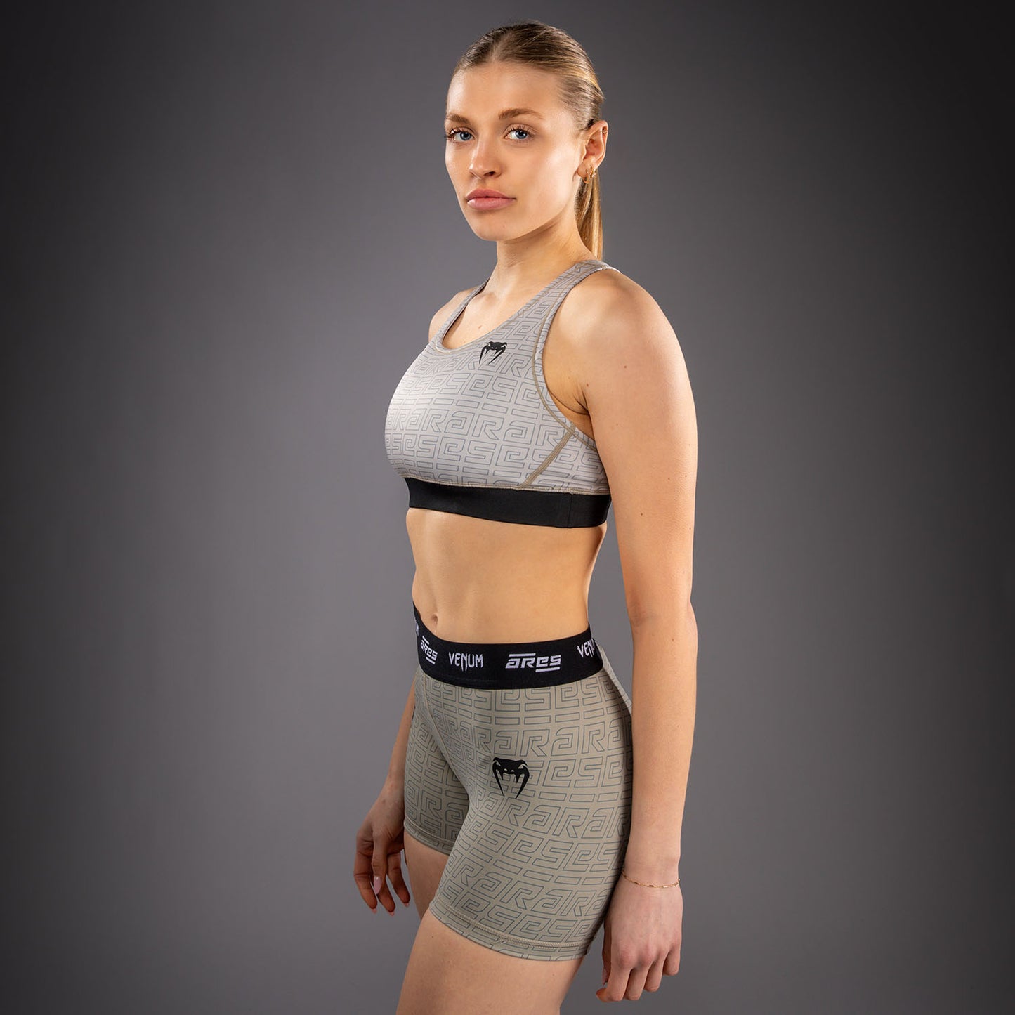 Venum x Ares 2.0 女士运动内衣 – 沙色