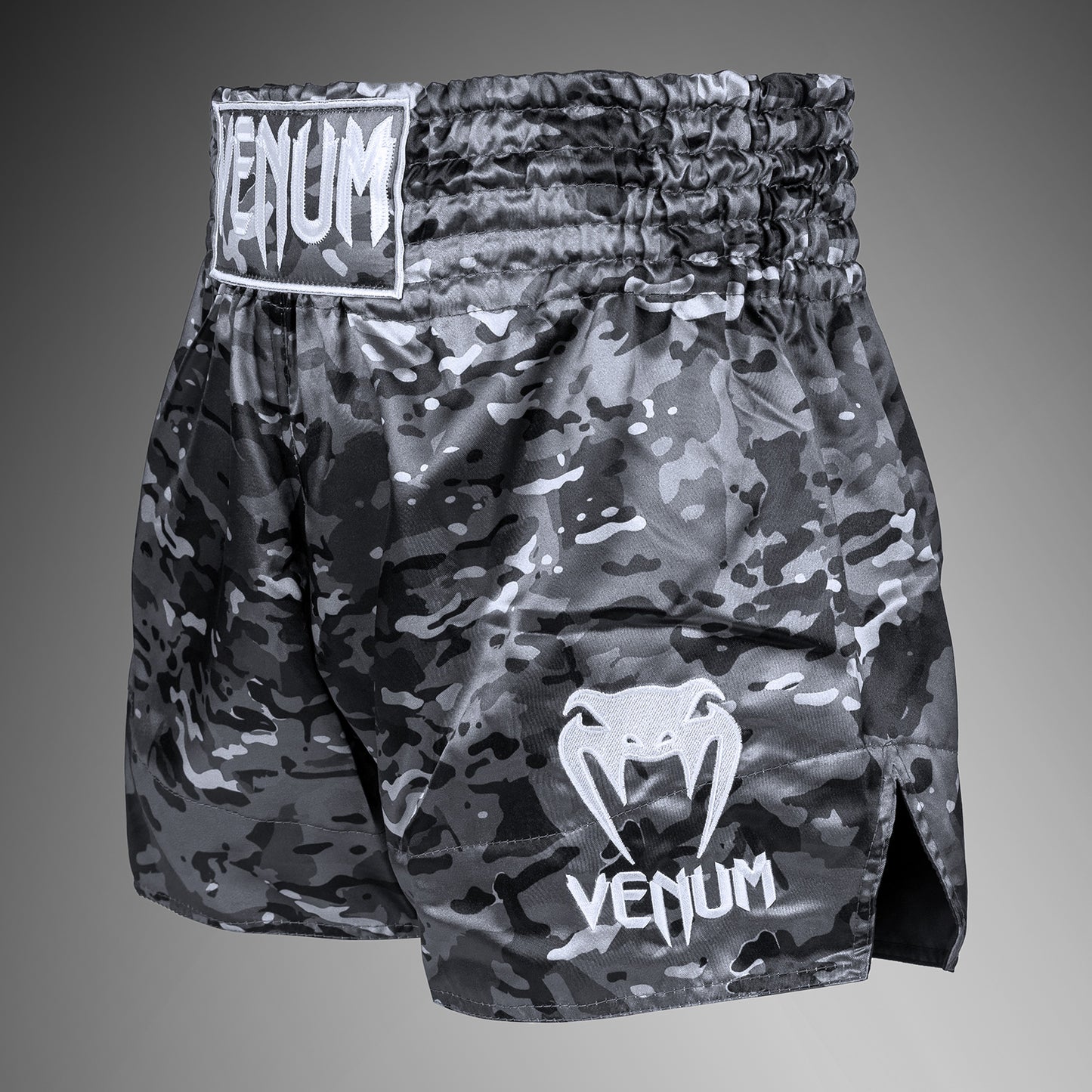 Venum Classic 泰拳短裤 – 城市迷彩