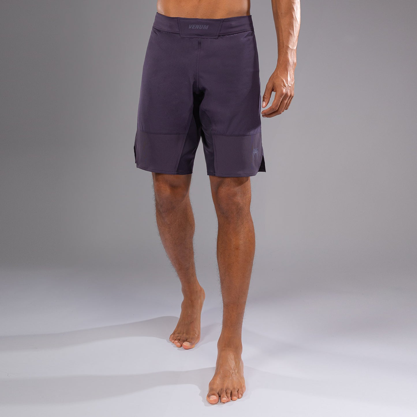 Venum G-Fit Air 男士格斗短裤 – 深紫色