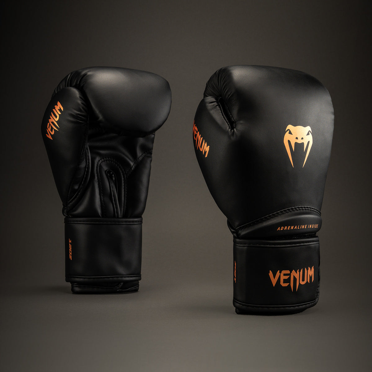 Venum Contender 1.5 拳击手套 - 黑色/铜色