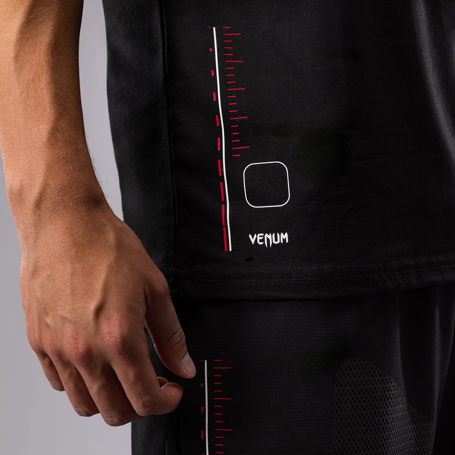 Venum Tactical XT背心 – 黑色/火红色