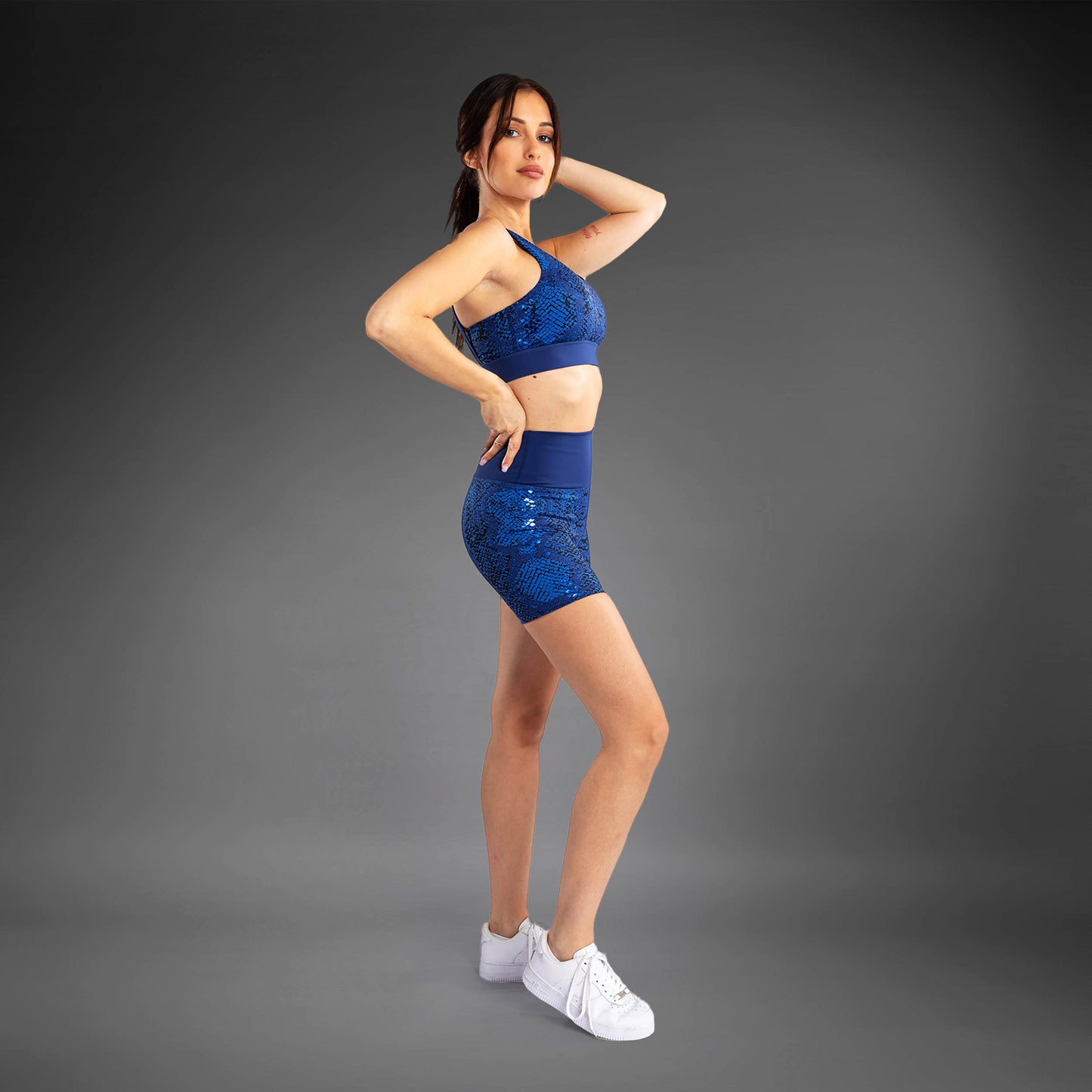 Venum Amazonia 女士紧身短裤 – 深蓝色