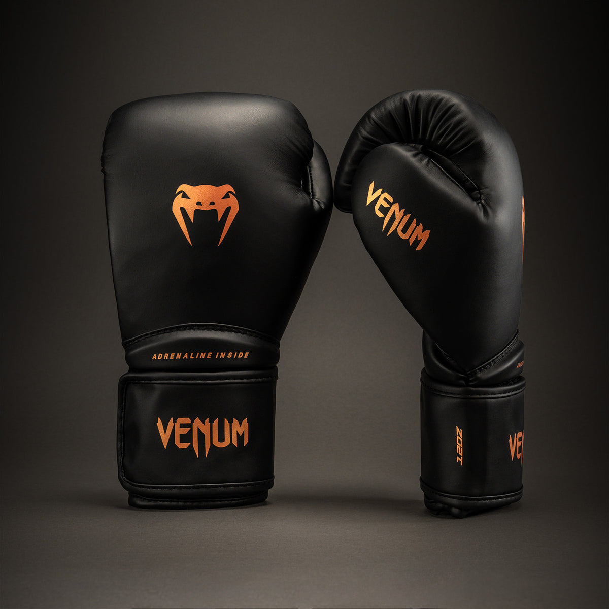 Venum Contender 1.5 拳击手套 - 黑色/铜色