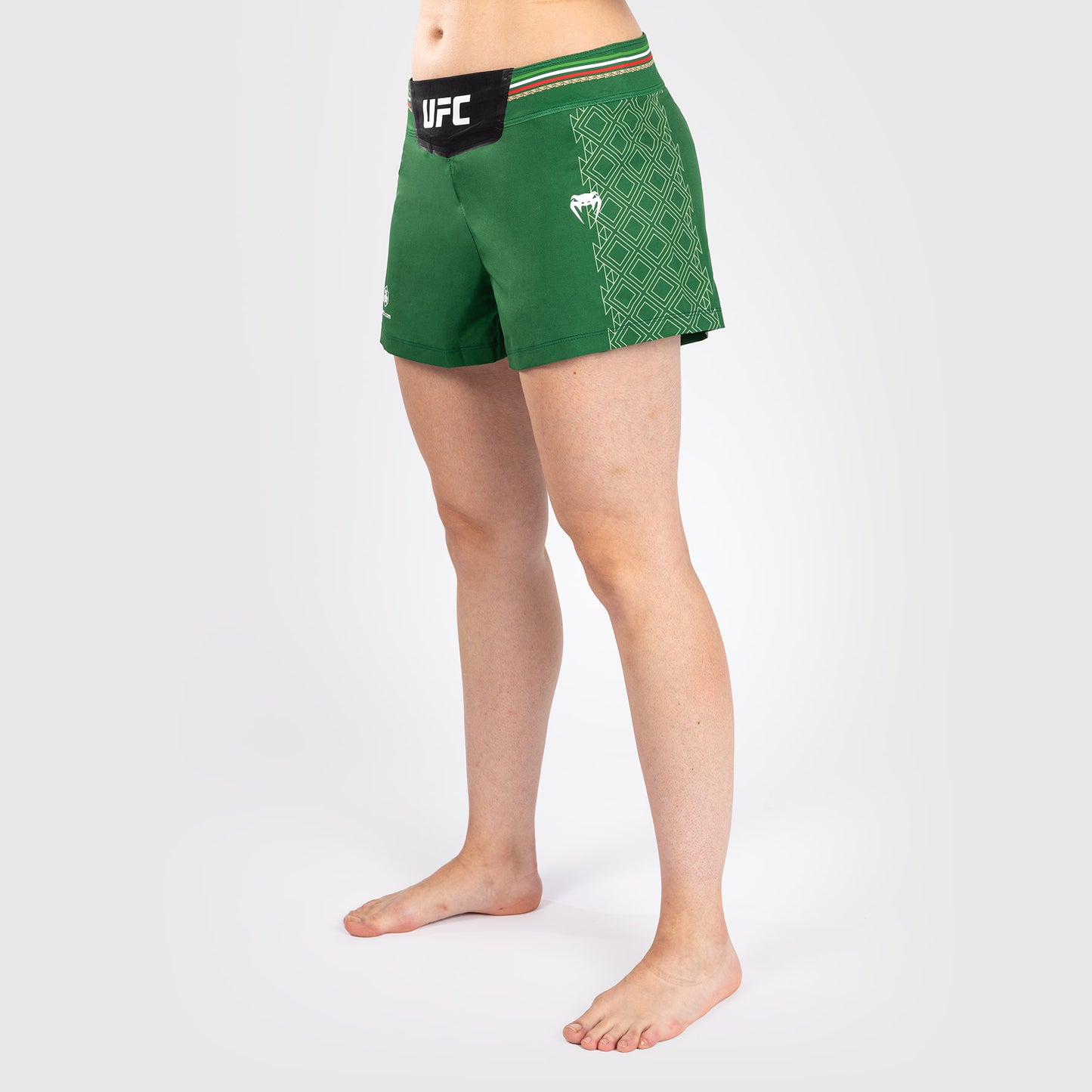 Noche UFC by Venum Authentic 女士格斗短裤 – 绿色