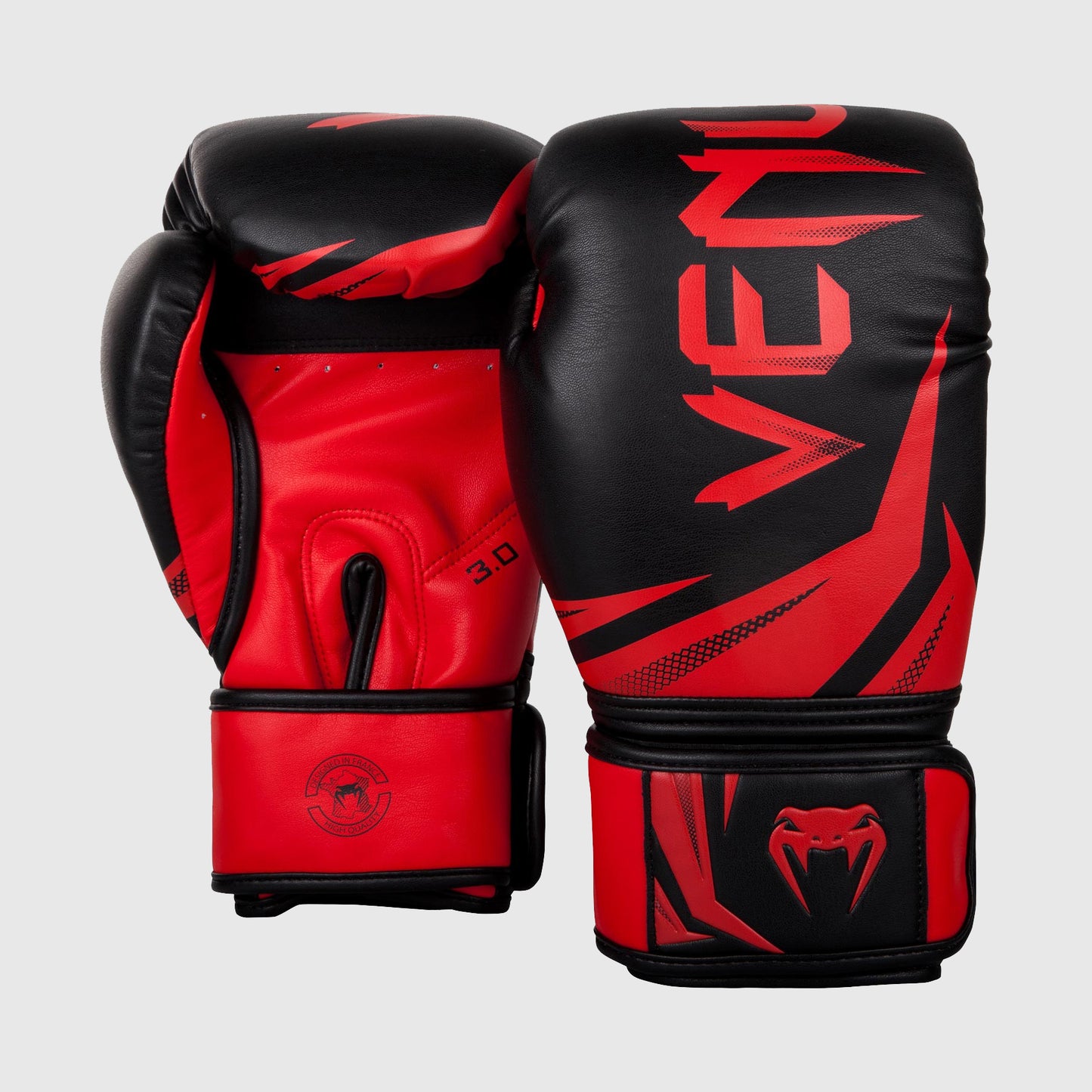 Venum Challenger 3.0 拳击手套 – 黑色/红色