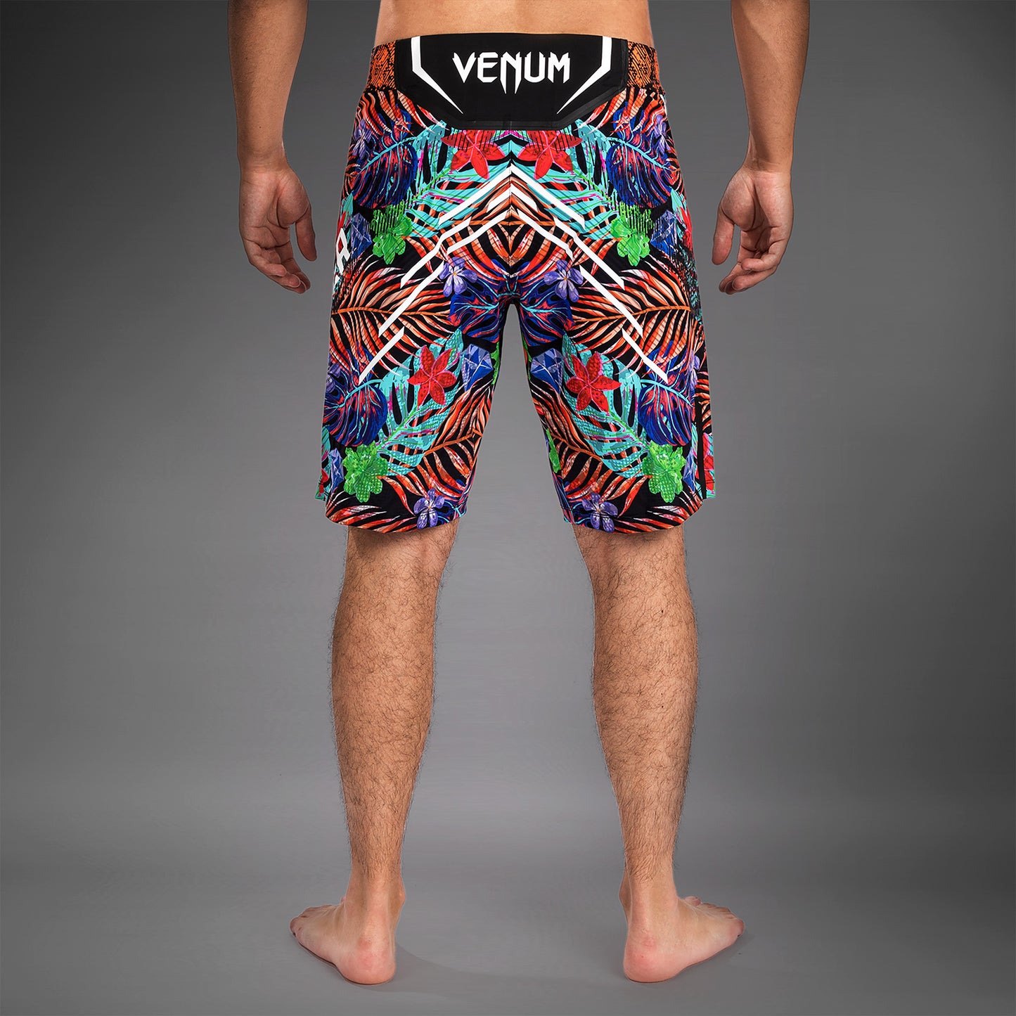 男士Venum UFC Unrivaled 蓝色Dustin Poirier长款格斗短裤
