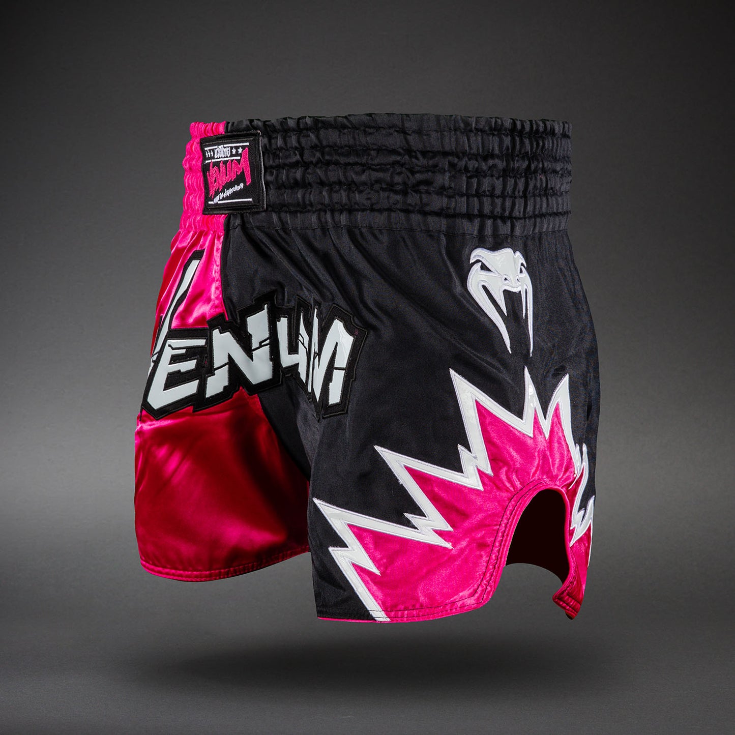 Venum Inferno 2.0 泰拳短裤 – 粉红色/黑色