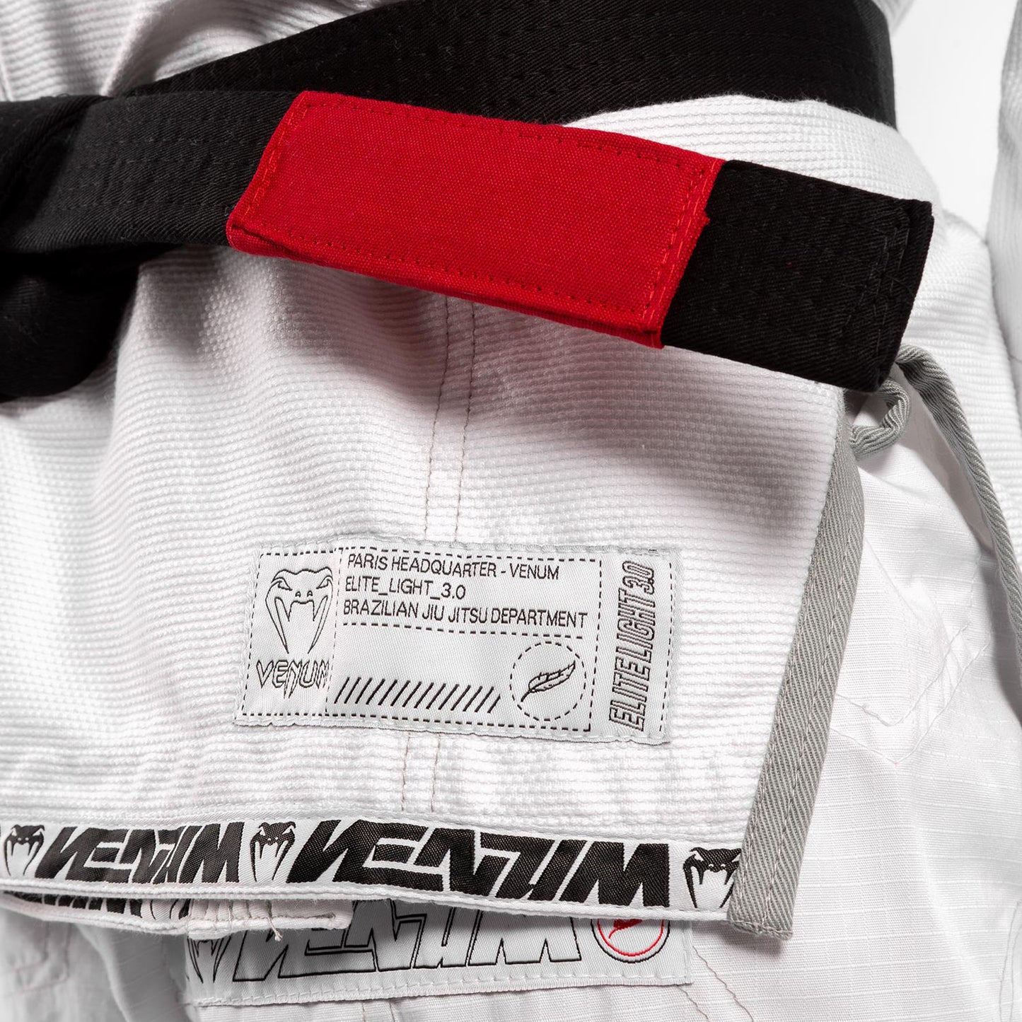 Venum Elite Light 3.0 柔术服 – 白色