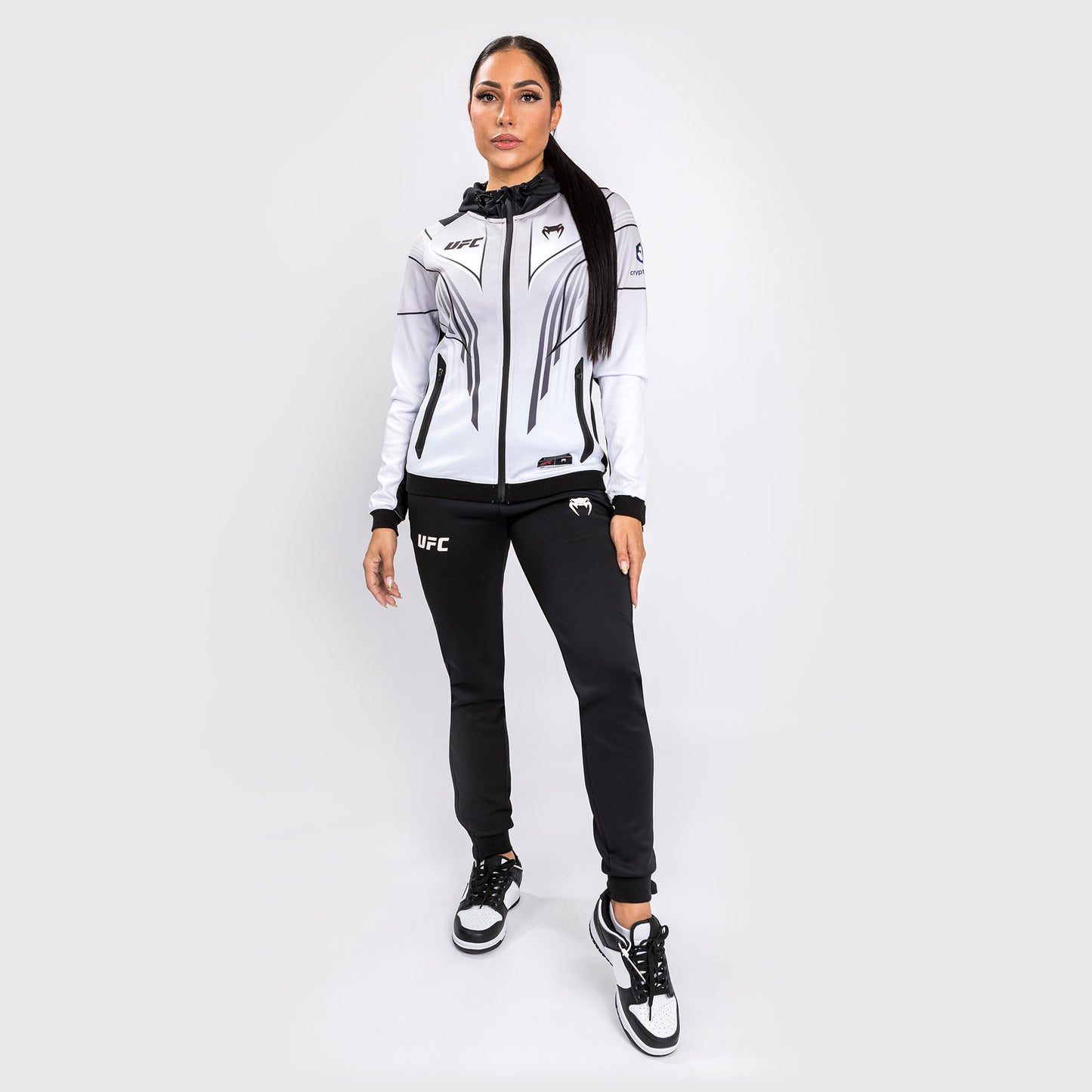 UFC Venum Authentic Fight Night 2.0 Kit by Venum 女士款连帽衫 – 白色