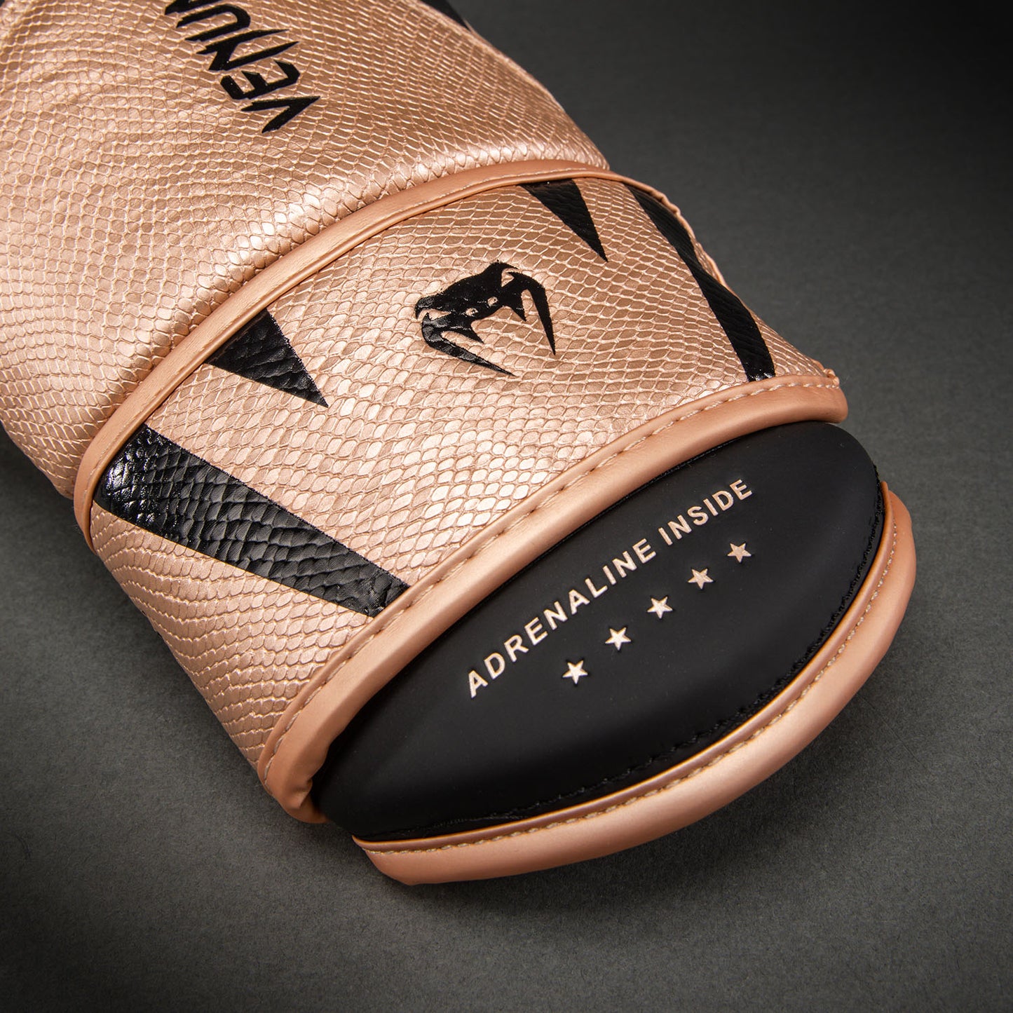 Venum Challenger 4.0 拳击手套 – 珍珠粉红色/黑色