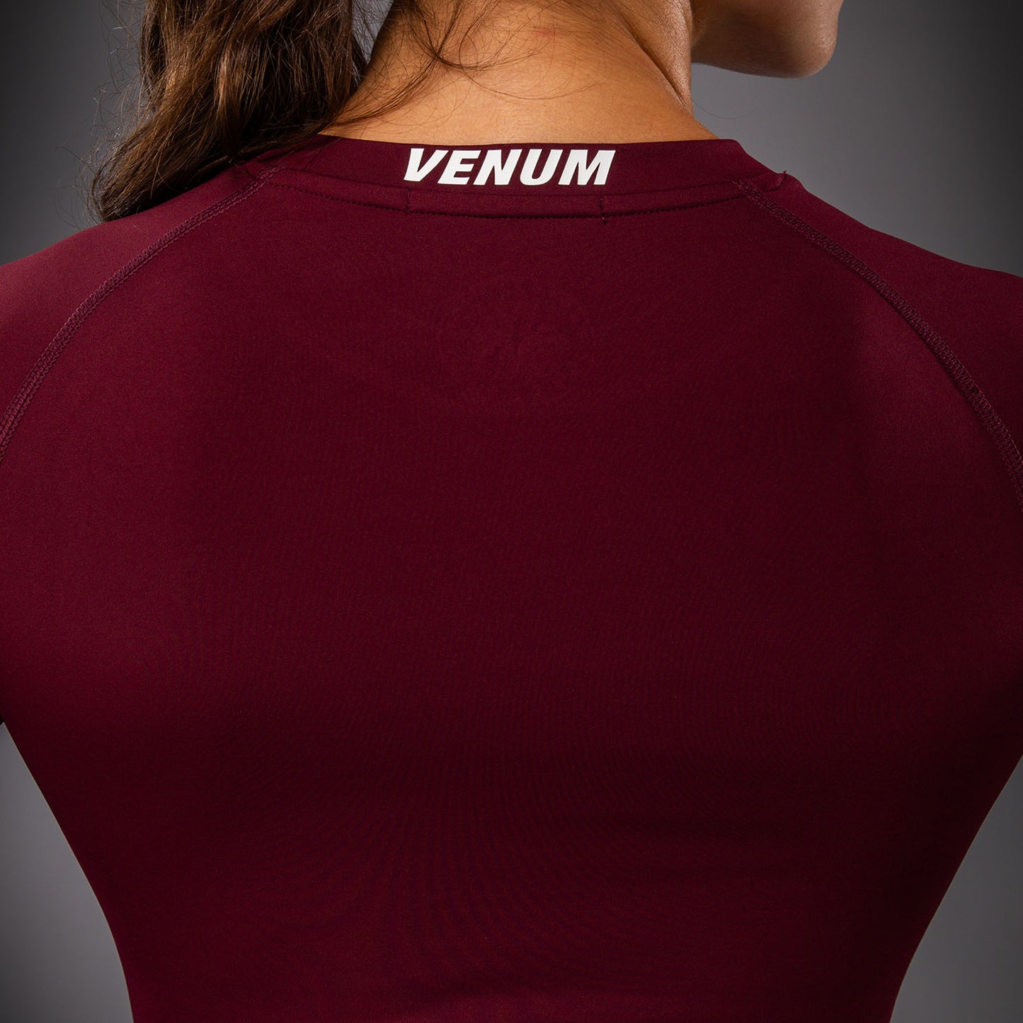 Venum Aero XT 长袖紧身防磨衣 - 梅色