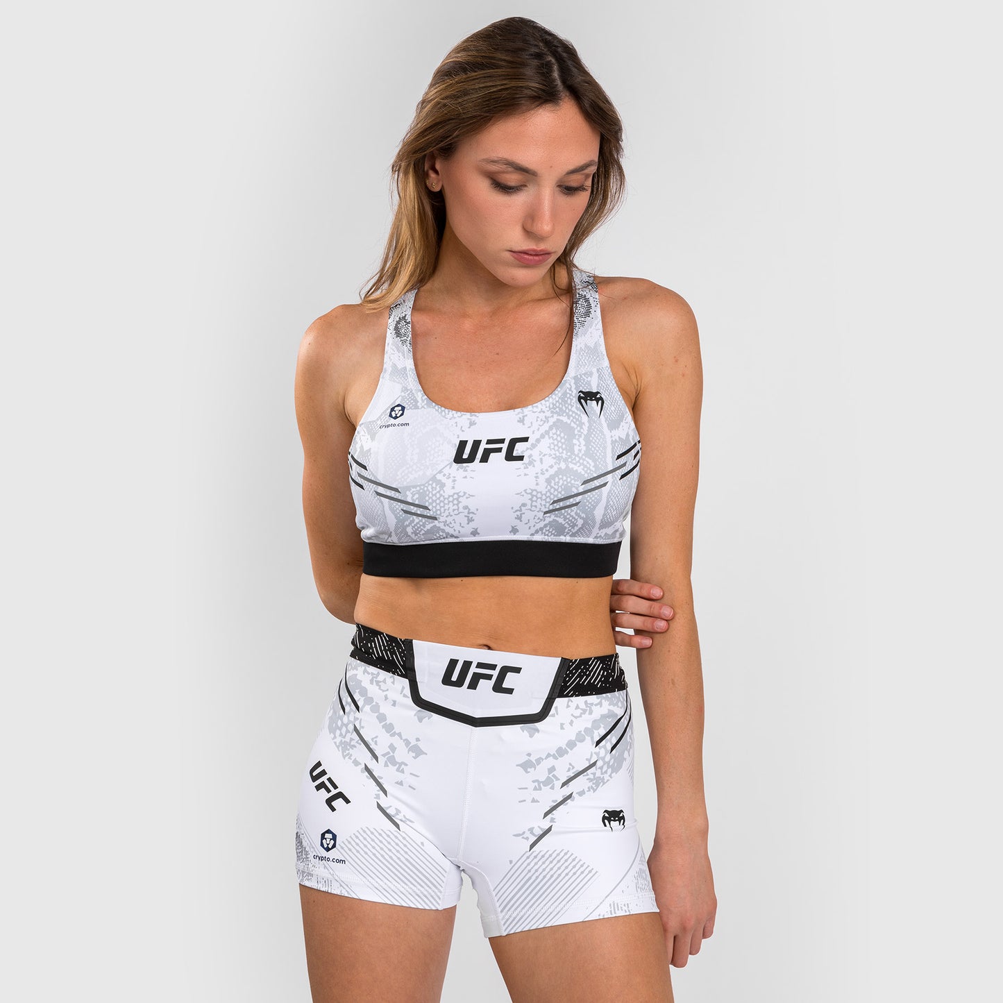 UFC Adrenaline by Venum Authentic Fight Night 女士运动内衣 – 白色