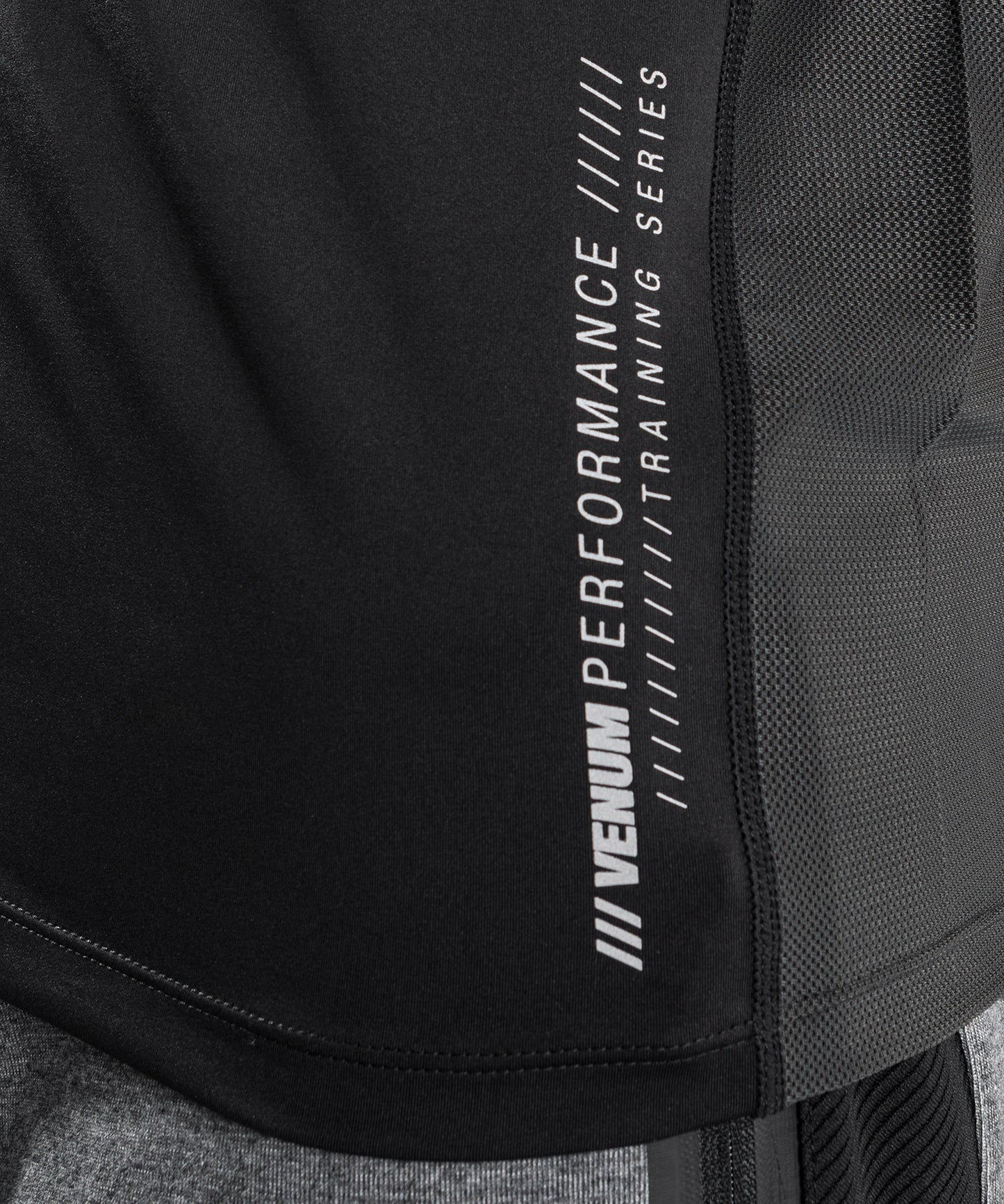 Venum Tempest 2.0 Dry tech T-shirt – Black/Grey