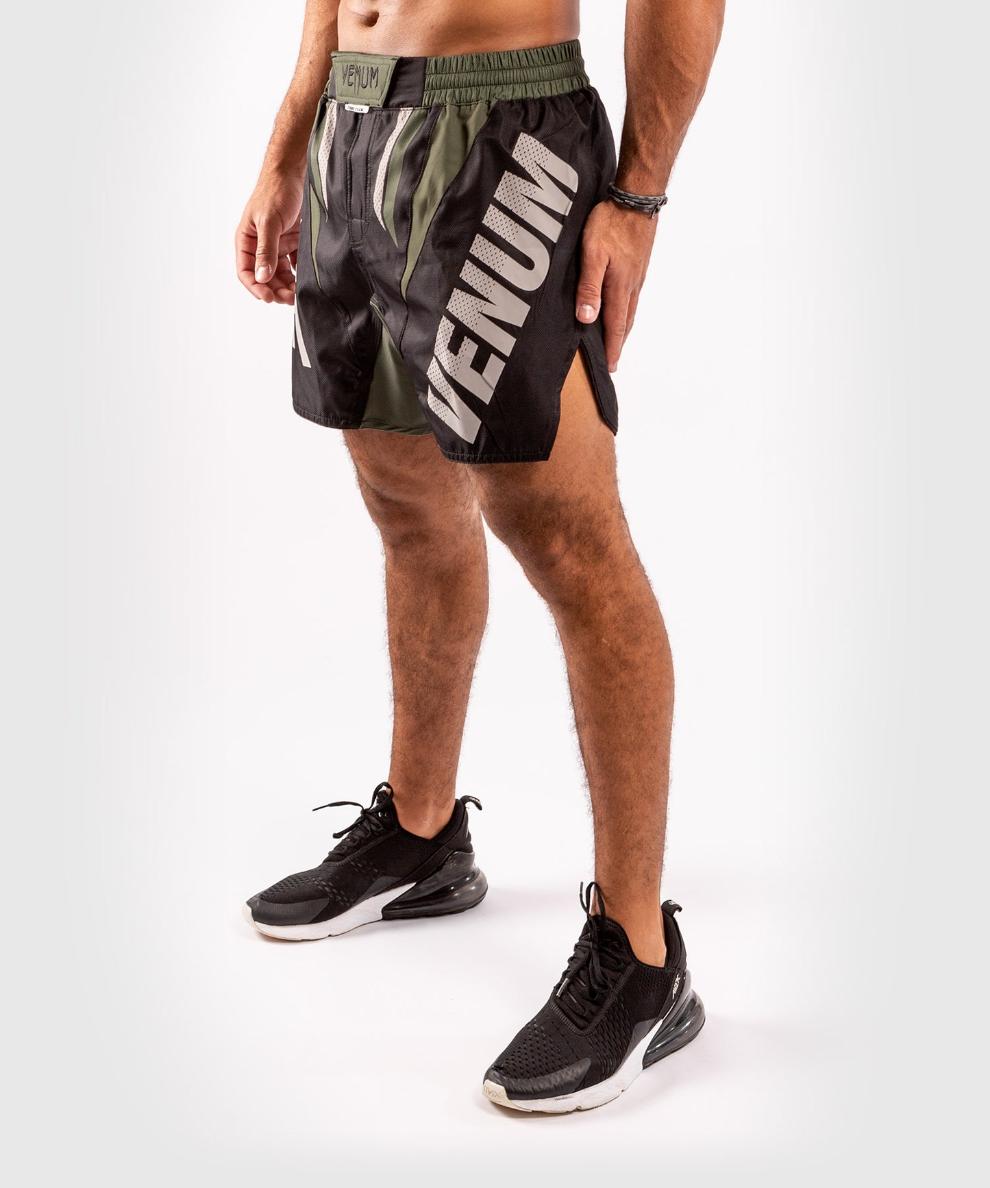 Venum ONE FC Impact Fightshorts - Black/Khaki