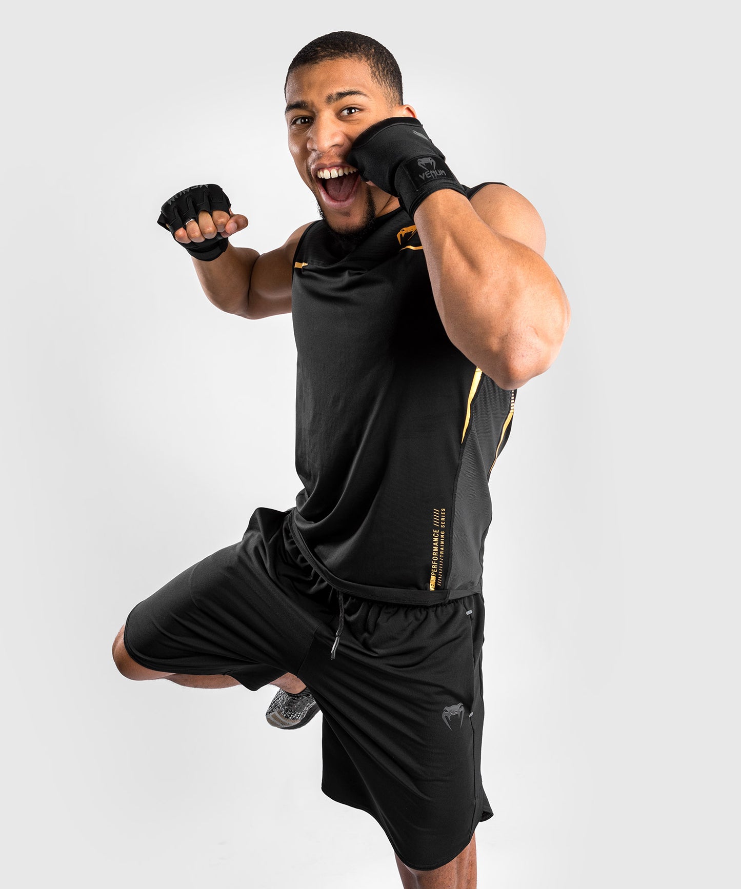 Venum Tempest 2.0 Dry tech Tank Top – Black/Gold