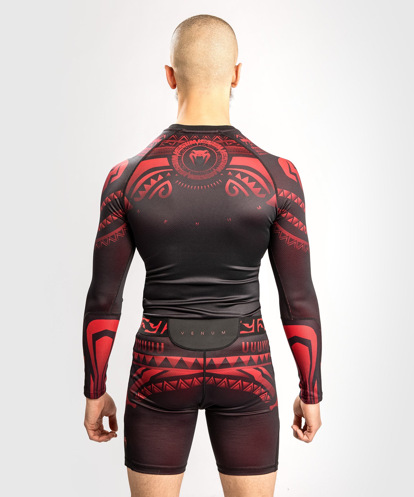 Venum Nakahi Rashguard - Long Sleeves - Black/Red
