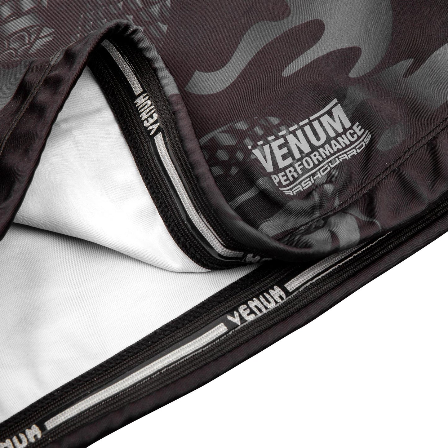 Venum Dragon's Flight Rashguard - Long Sleeves - Black/Black
