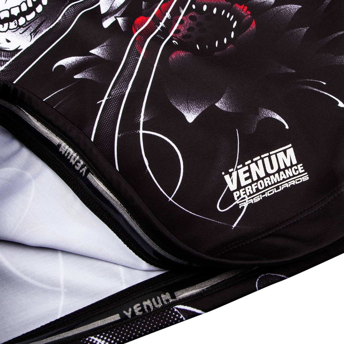 Venum Samurai Skull Rashguard - Short Sleeves - Black