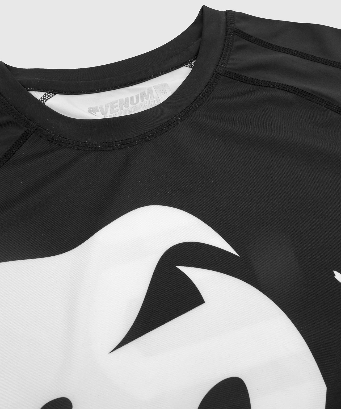 Venum Giant Rashguard - Black/White