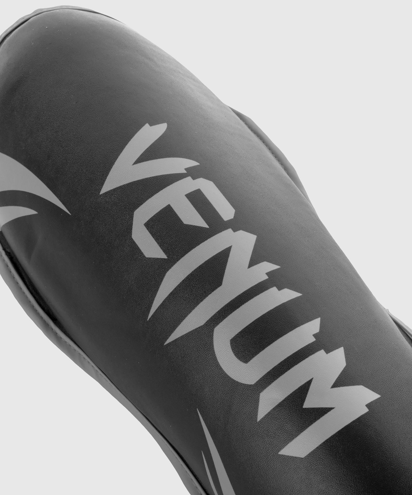 Venum Challenger 护胫 – 黑色/灰色