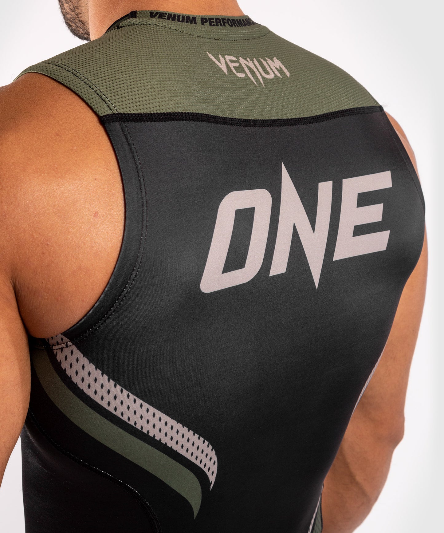 Venum ONE FC Impact Rashguard - sleeveless - Black/Khaki
