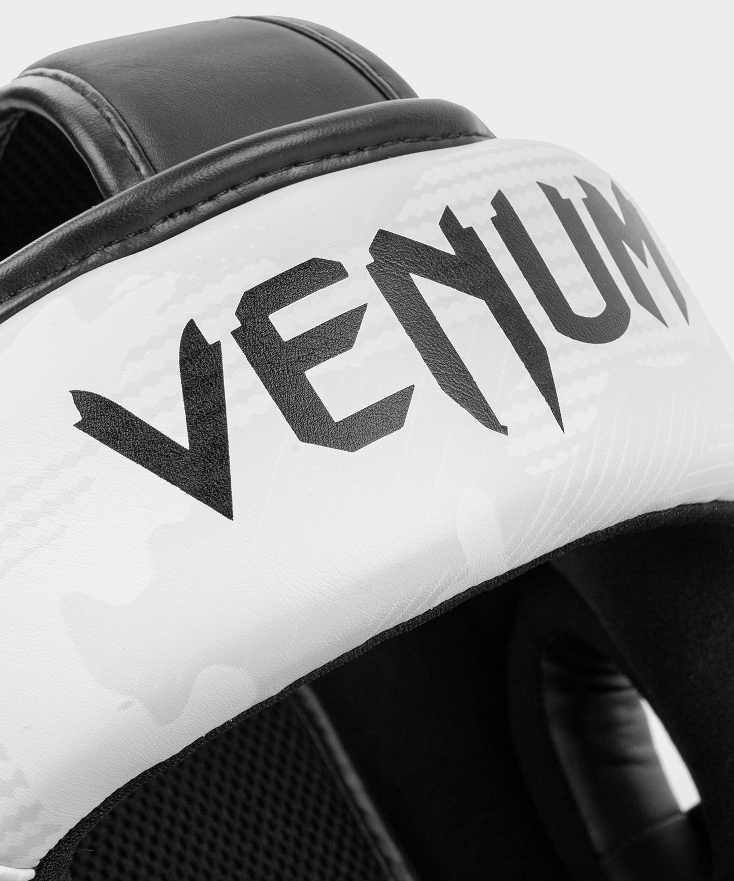 Venum Elite 拳击头盔