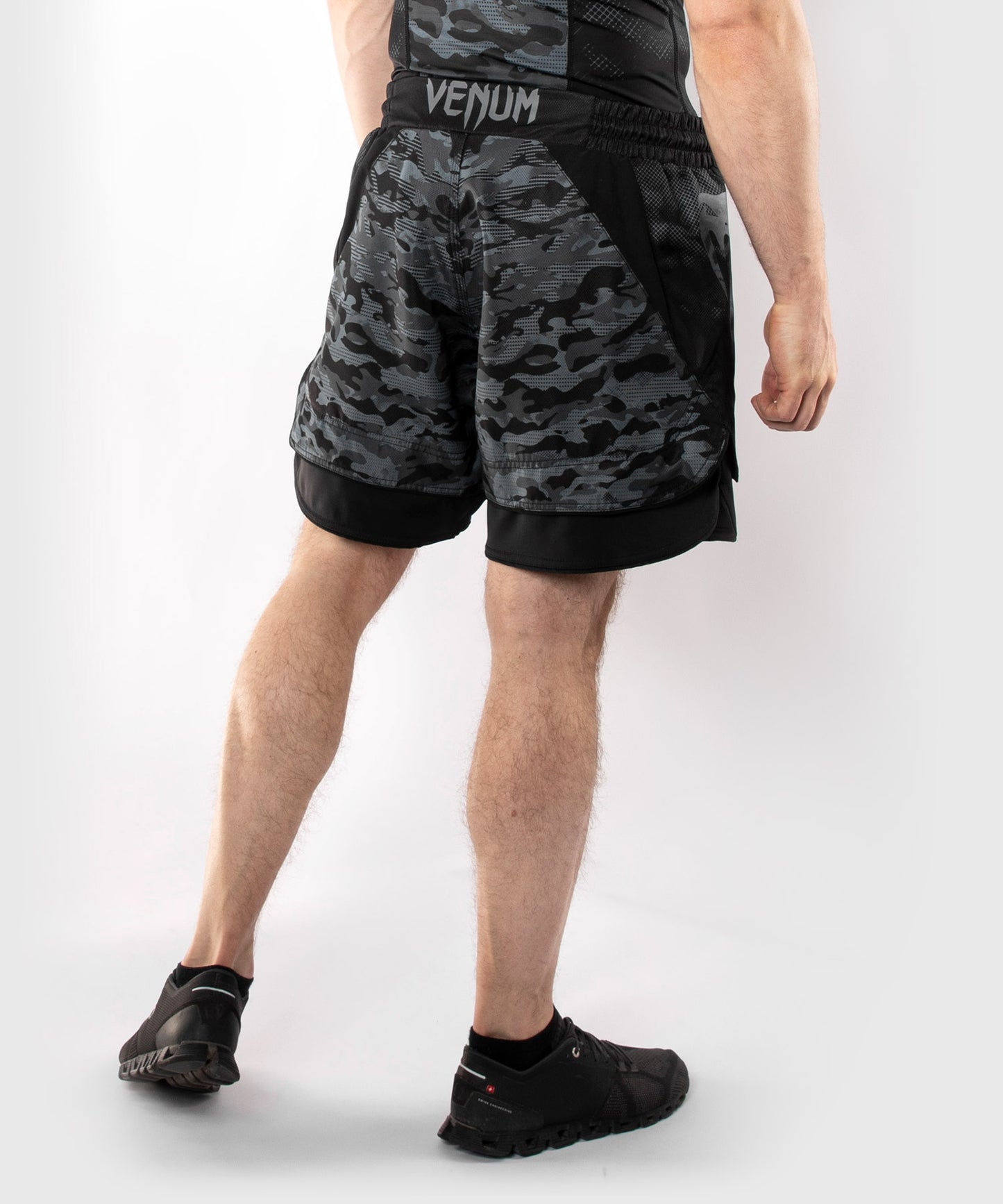 Venum Defender Fightshort - Dark camo